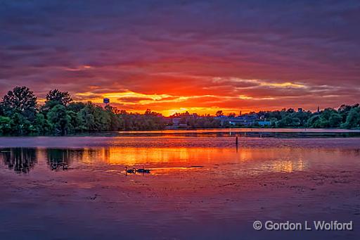 Lower Reach Sunset_P1130751-3.jpg - Photographed along the Rideau Canal Waterway at Smiths Falls, Ontario, Canada.